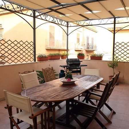 B&B La Terrazza Sul Porto Трапани Экстерьер фото