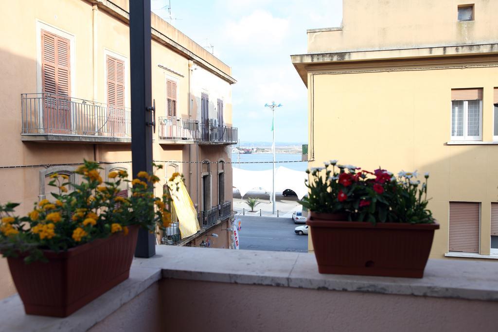 B&B La Terrazza Sul Porto Трапани Экстерьер фото
